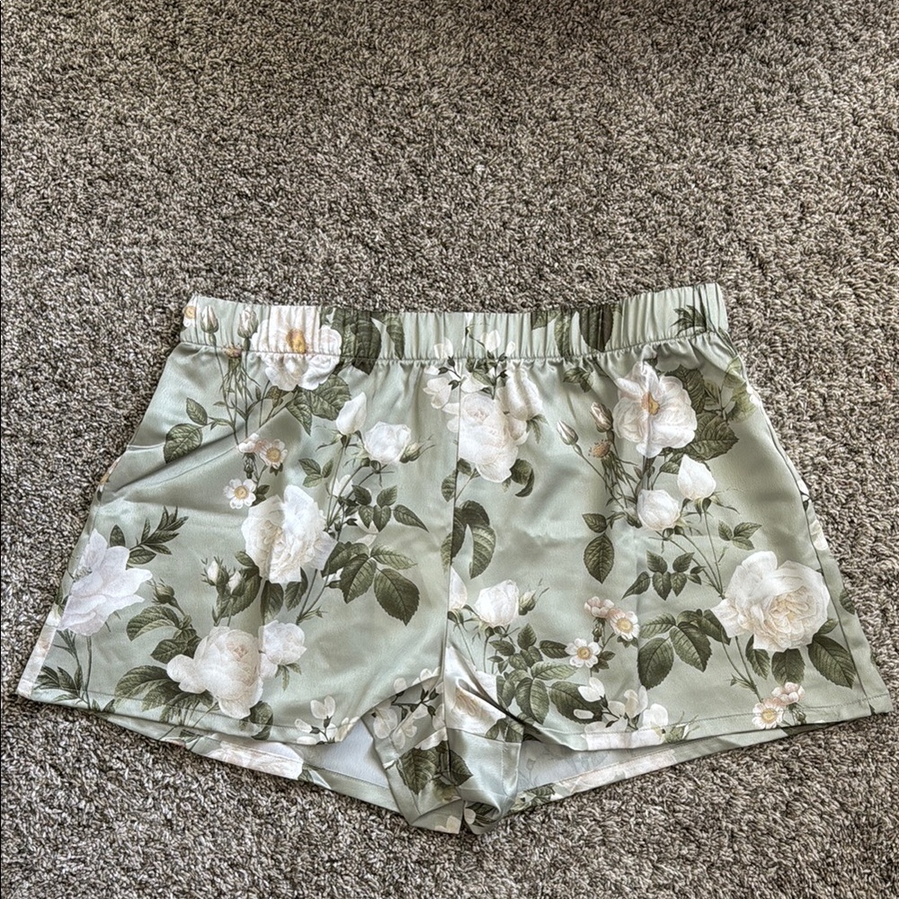 Show Me Your MuMu Green and White Floral Shorts